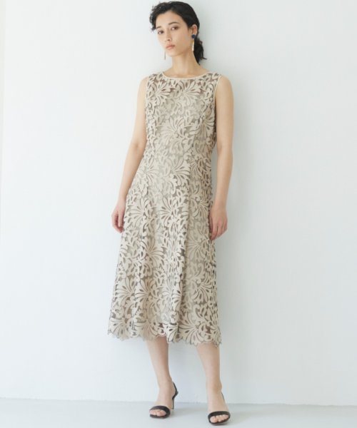 シルエットフラワーフレア ワンピース アナイ Anayi D Fashion シルエットフラワーフレア ワンピース アナイ Anayi D Fashion
