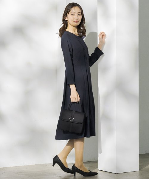セレモニー 卒入学式 七五三 ママコーデ フォーマルワンピース フォルムフォルマ Form Forma D Fashion セレモニー 卒入学式 七五三 ママコーデ フォーマルワンピース フォルムフォルマ Form Forma D Fashion