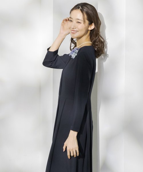 セレモニー 卒入学式 七五三 ママコーデ フォーマルワンピース フォルムフォルマ Form Forma D Fashion セレモニー 卒入学式 七五三 ママコーデ フォーマルワンピース フォルムフォルマ Form Forma D Fashion
