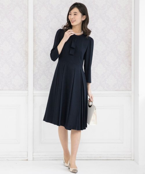 クーポン セレモニー 卒入学式 七五三 ママコーデ フロントプリーツ フォーマルワンピース フォルムフォルマ Form Forma D Fashion クーポン セレモニー 卒入学式 七五三 ママコーデ フロントプリーツ フォーマルワンピース フォルムフォルマ Form Forma D Fashion