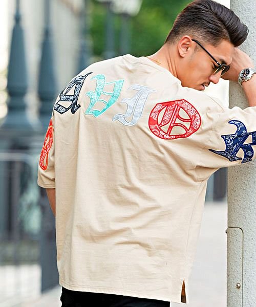 Tシャツ メンズ 半袖 ブランド 大きめ 大きいサイズ ティーシャツ ペイズリー アップリケ 刺繍 クルーネック モンスターシルエット ビッグシルエット トップ キャバリア Cavaria D Fashion Tシャツ メンズ 半袖 ブランド 大きめ 大きいサイズ ティーシャツ ペイズリー アップリケ 刺繍 クルーネック モンスターシルエット ビッグシルエット トップ キャバリア Cavaria D Fashion