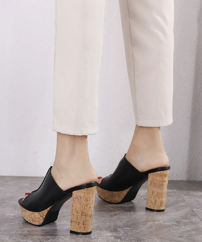 【国内発送/関税込!】Sam Edelman★Gigiサンダル コルクパイソン 国内発送/関税込!】Sam Edelman☆Gigiサンダル コルクパイソン