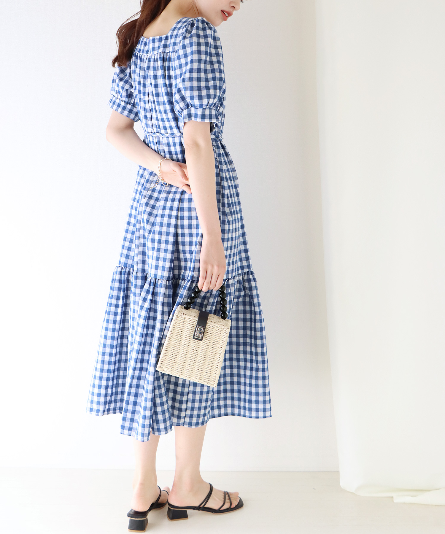 ブルーイースト BLUEEAST ギンガムチェックスクエアネック