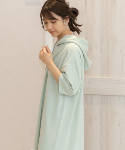 タイムセール39 Off 裏毛 パーカー ワンピース 半袖 サイド リブ スリット 二の腕カバー 5分袖 7分袖 ゆったり チュニック 春 夏 アドティエ Ad Thie D Fashion