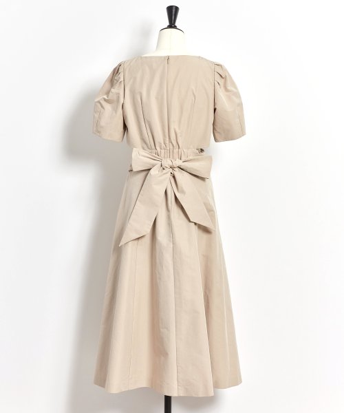 クーポン セール 50 Off サイドカットワンピース ノエラ Noela D Fashion クーポン セール 50 Off サイドカットワンピース ノエラ Noela D Fashion