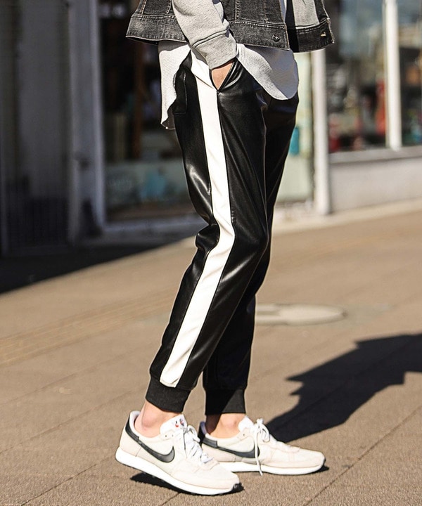セール】ハイパーストレッチシンセティックレザージョガーパンツ