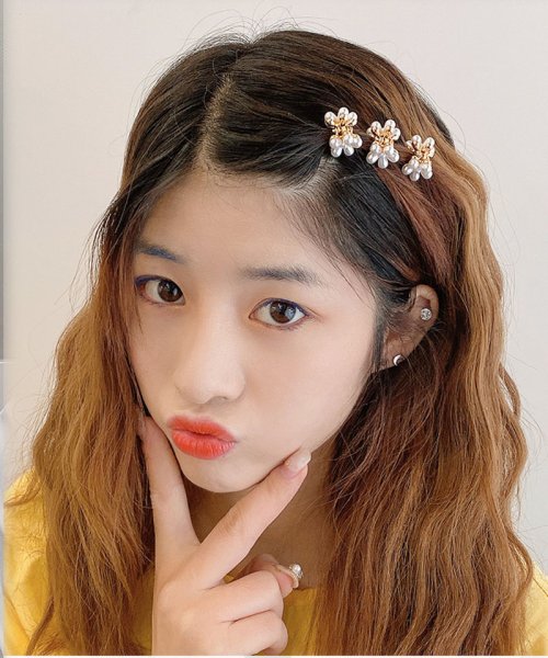 セール30 Off ミニヘアクリップ バンスクリップ 花 パール 1個入り ヘア留め ヘアアクセサリー 前髪 かわいい オシャレ 髪飾り ショッピングゴー Shoppinggo D Fashion セール30 Off ミニヘアクリップ バンスクリップ 花 パール 1個入り ヘア留め ヘアアクセサリー 前髪 かわいい オシャレ 髪飾り ショッピングゴー Shoppinggo D Fashion