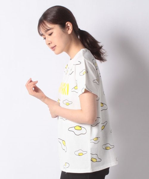 目玉焼き総柄Tシャツ(504056667) | プニュズ(PUNYUS) - d fashion