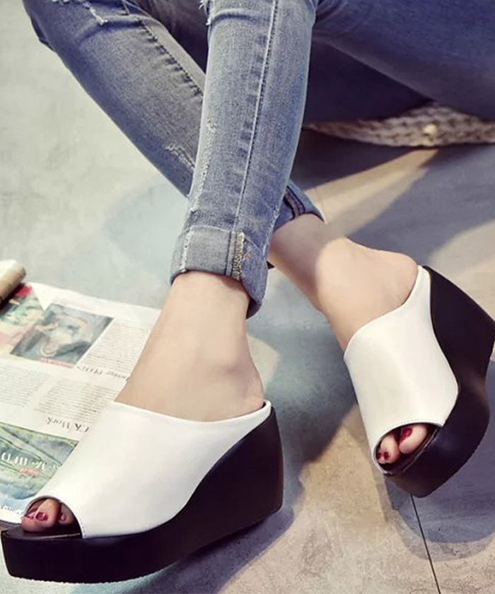 【着用2回】STELLAMAcCARTNEY 厚底サンダル 38½(25) セール】厚底サンダル レディース ウェッジソール(502450252