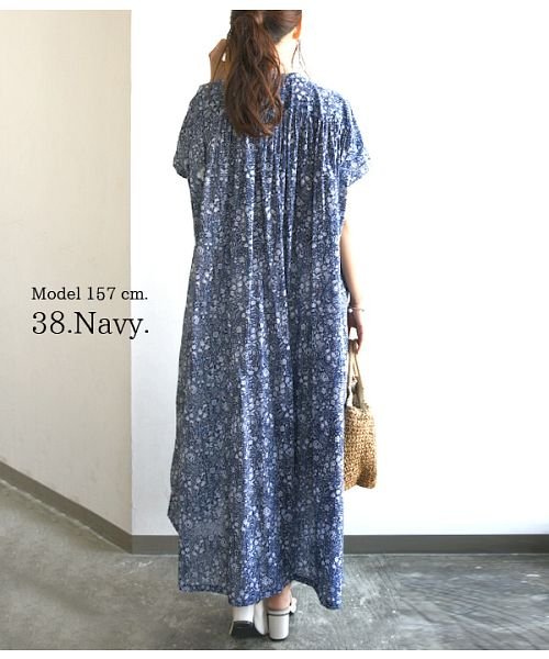花柄 ワンピース レディース 春服 エミュラル Emural 花柄コットンボイルギャザー半袖ワンピース M L ワンピ 春夏 ロングワンピ ネイビー スモークグ アンドイット And It D Fashion 花柄 ワンピース レディース 春服 エミュラル Emural 花柄コットンボイルギャザー半袖ワンピース M L ワンピ 春夏 ロングワンピ ネイビー スモークグ アンドイット And It D Fashion