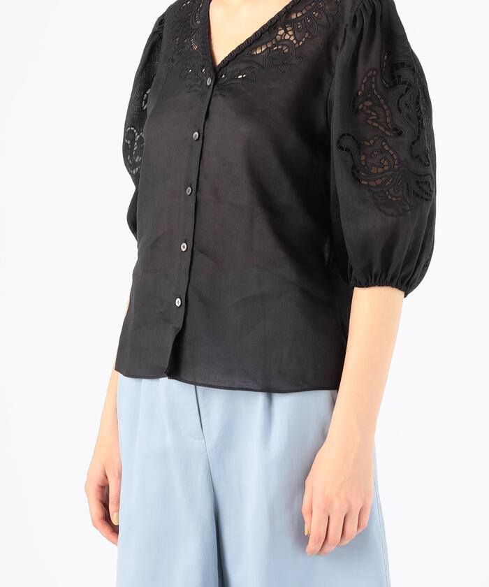 セール 40%OFF】ラミーエンブロイダリー Vネックブラウス