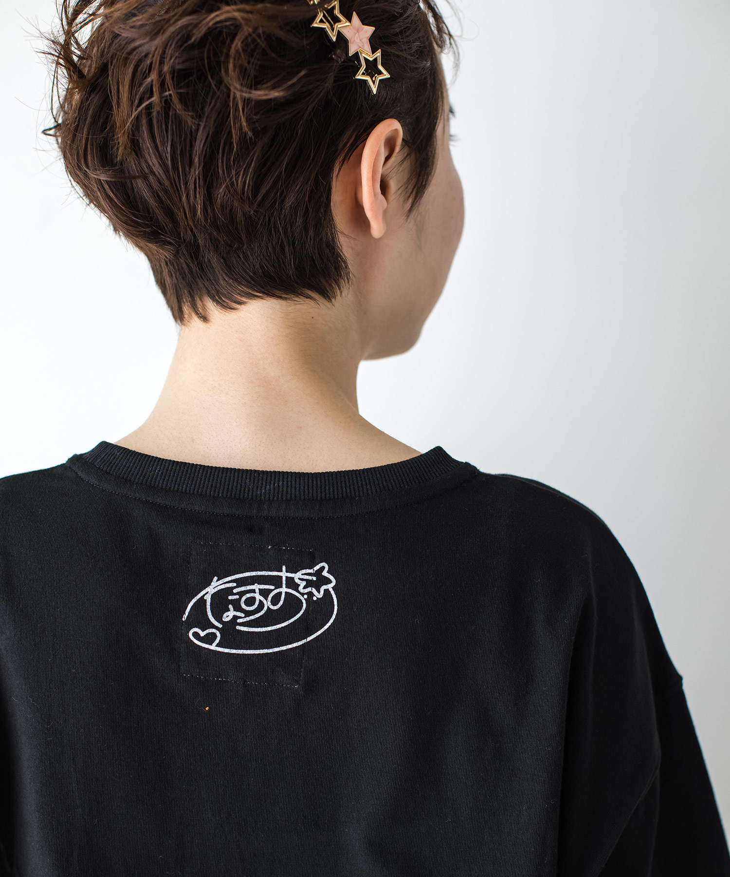 なsuお⭐︎オリジナルTシャツ すぐにお届け] Onitsuka Tiger GRAPHIC TEE (onitsuka tiger/T