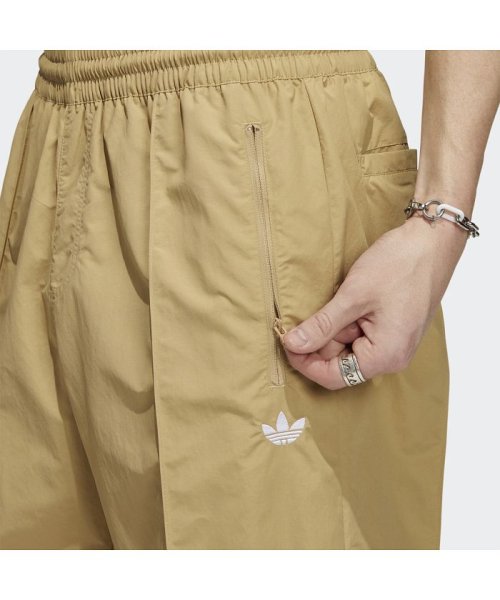 セール60 Off ピンタックパンツ ジェンダーニュートラル アディダス オリジナルス Adidas Originals D Fashion