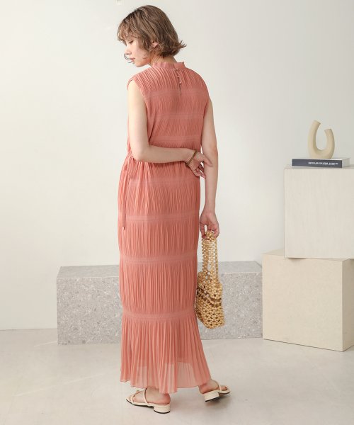 セール Web限定 しわプリーツノースリーブワンピース バブ Bab D Fashion