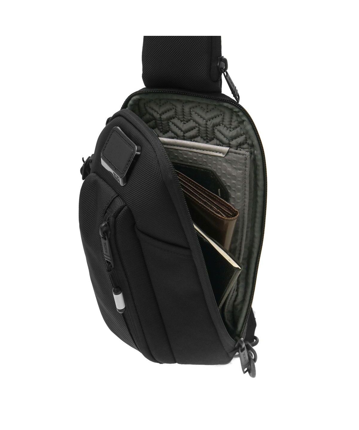 トゥミ TUMI 【日本正規品】トゥミ ボディバッグ TUMI スリング トゥミ TUMI 【日本正規品】トゥミ ボディバッグ TUMI スリング