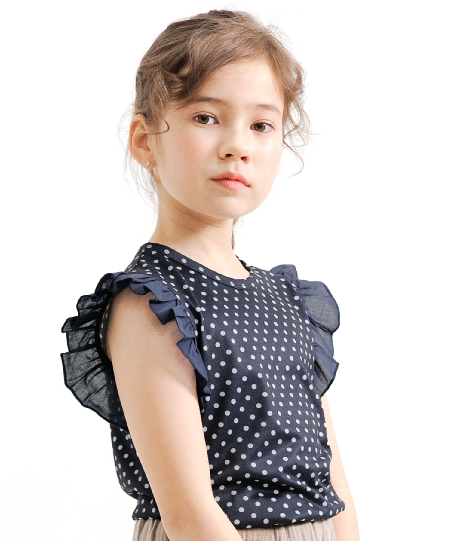 コドモフク ビー 子供服Bee 肩フリル手書き風ドットTシャツ
