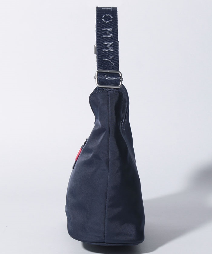  JEANS（トミージーンズ） ロゴ ショルダーバッグ ブラック Amazon.co.jp: トミージーンズ TOMMYJeans メンズ ショルダー