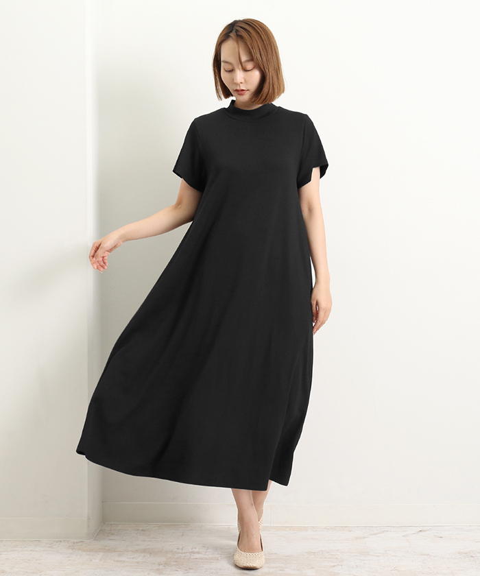 美品　2023年　アダバット　ストレッチ　モックネック　ロング　ワンピース　黒 美品 2023年 アダバット ストレッチ モックネック ロング