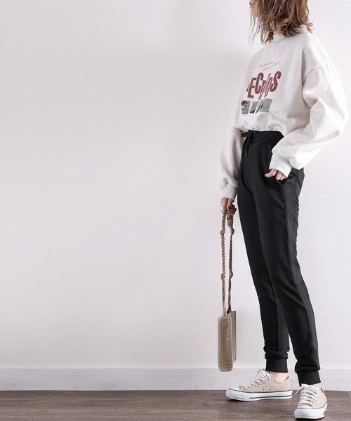 セール32%OFF】サイドライン入り 無地スウェットウエストゴムパンツ(フルレングス)(504141587) | クラシカルエルフ(Classical Elf) - d fashion セール32%OFF】サイドライン入り 無地スウェットウエストゴムパンツ(フルレングス)(504141587) | クラシカルエルフ(Classical Elf) - d fashion