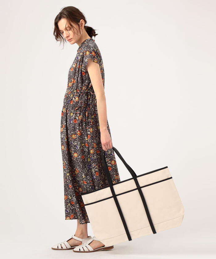 セール 30%OFF】【別注】AMIACALVA×TOMORROWLAND キャンバストート