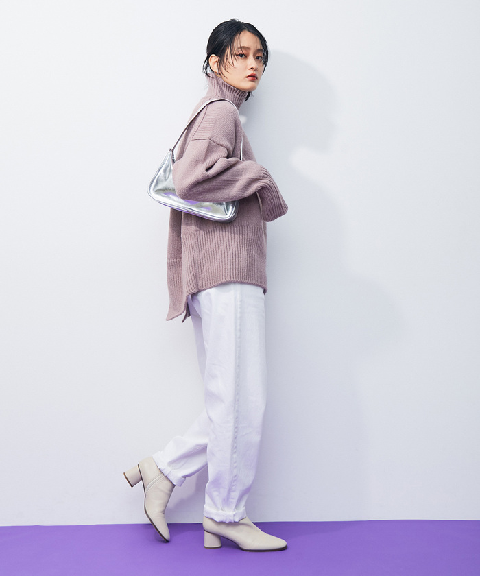 サロンアダム・エ・ロペ　アイボリー タートルネックニットベストと白シャツセット SALON adam et ropé(サロン アダム エ ロペ) ニット/セーター