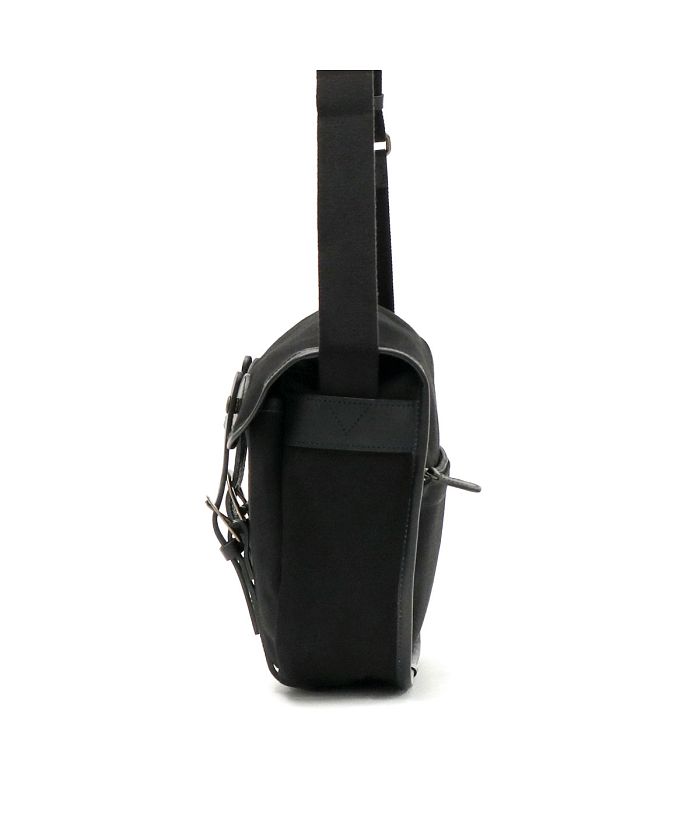 【美品】Dakota ショルダーバッグ サンタナ ブラックDKT00227 美品】Dakota ショルダーバッグ サンタナ ブラックDKT00227