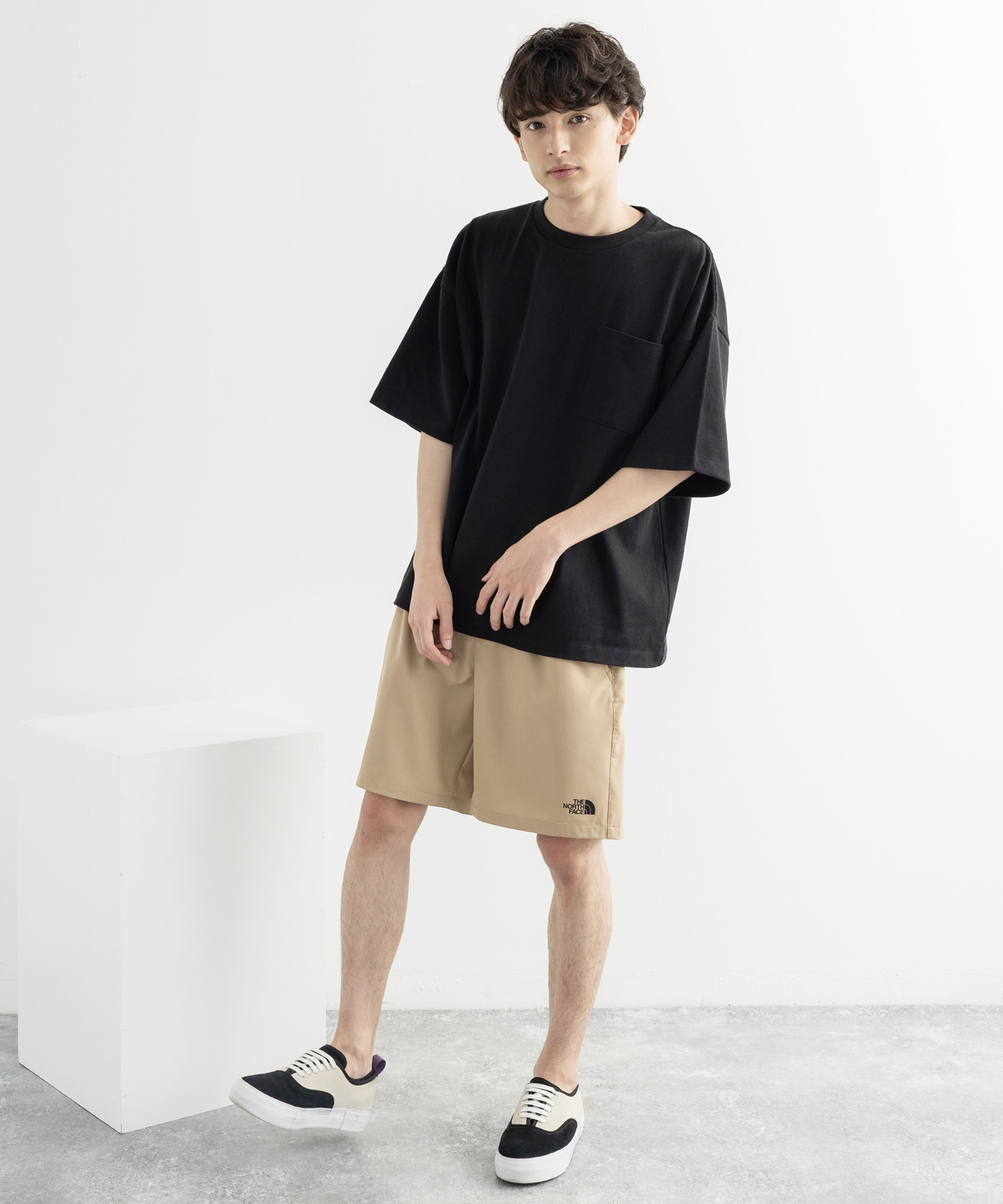 新品　ノースフェイスホワイトレーベル　ベージュショートパンツ クーポン】ロッキーモンロー Rocky Monroe THE NORTH FACE