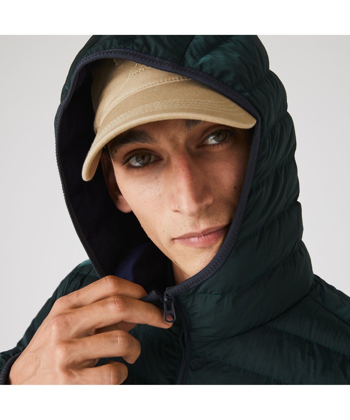 セール 30%OFF】ラコステ LACOSTE 撥水ポータブルライトダウン セール 30%OFF】ラコステ LACOSTE 撥水ポータブルライトダウン