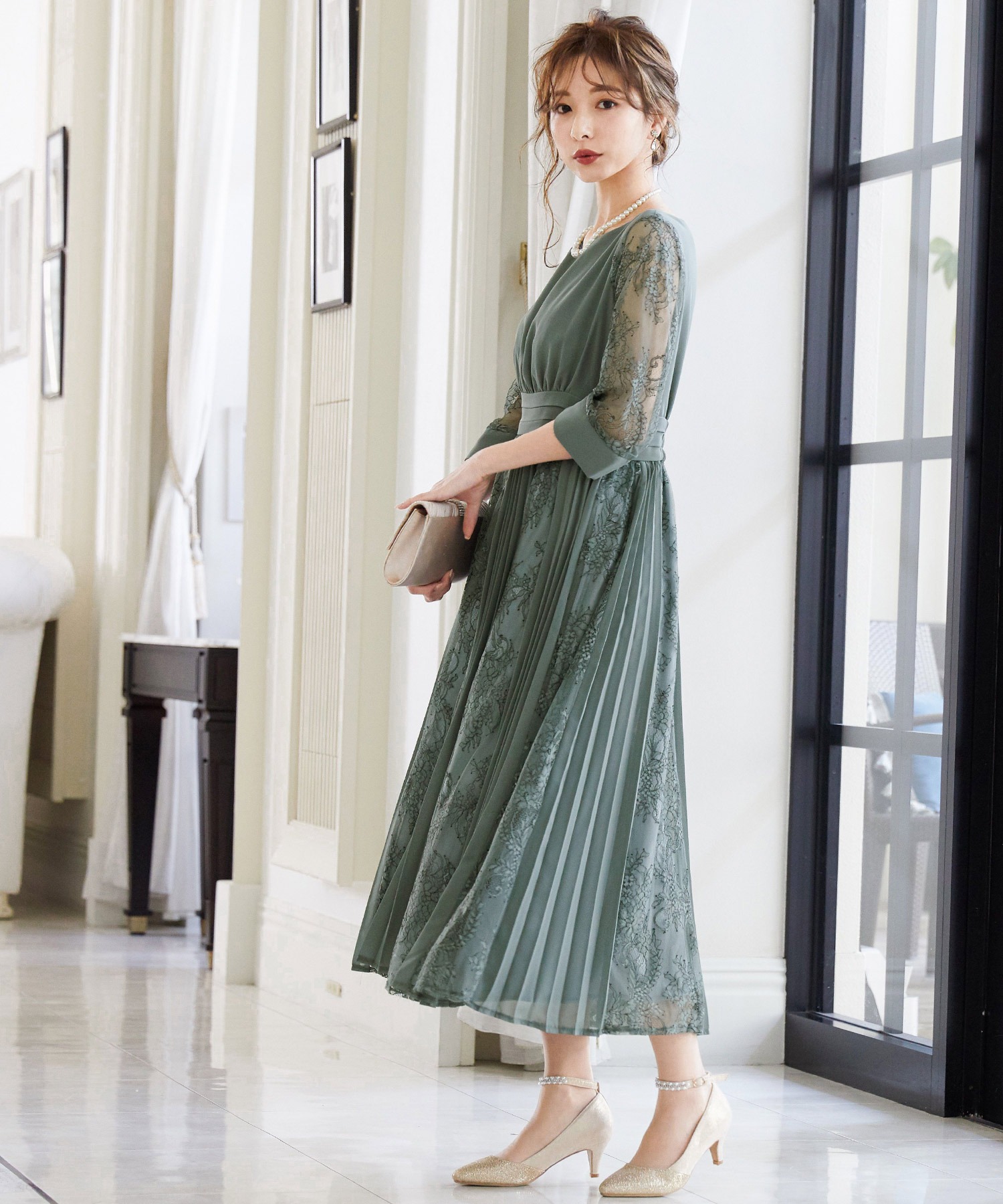クーポン】ニアナ niana プリーツ×レース 7分袖ドレス 結婚式 クーポン】ニアナ niana プリーツ×レース 7分袖ドレス 結婚式