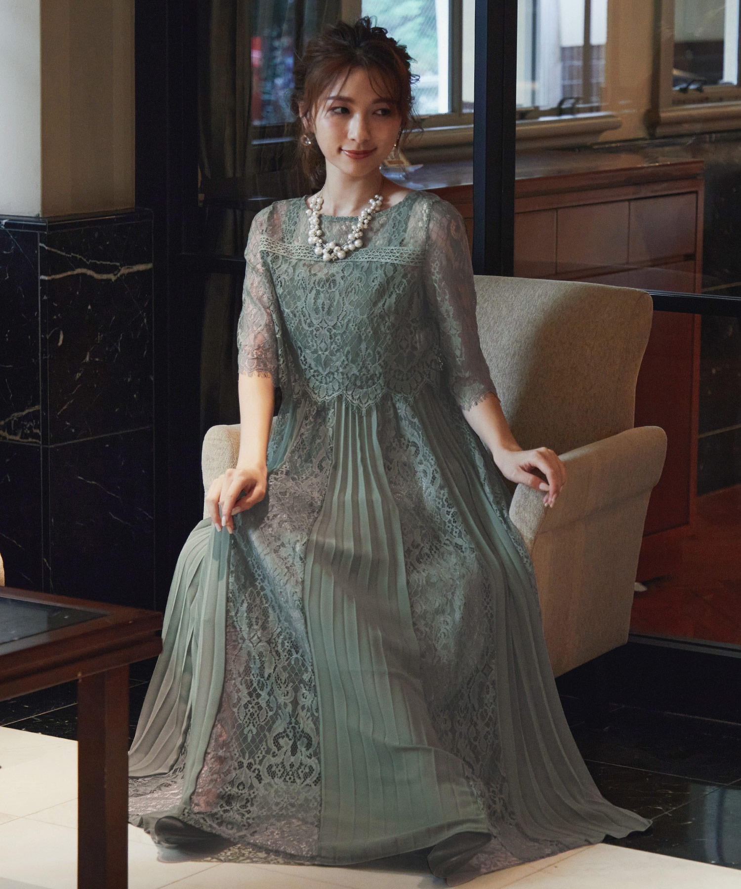 niana レース×プリーツ バックリボンワンピース