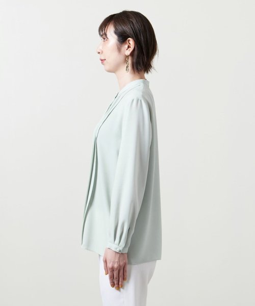 ＜UNITED ARROWS＞PL/BTN タック ブラウス B †