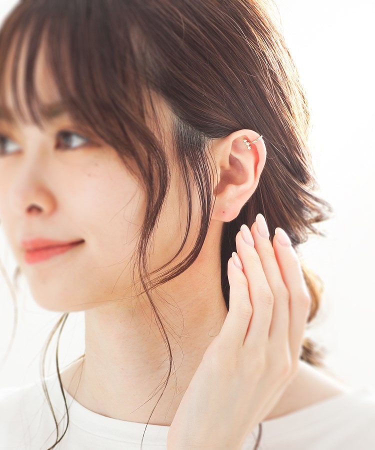 K10ダイヤモンド 爪留め3石 ヘリックスイヤーカフ(504230094
