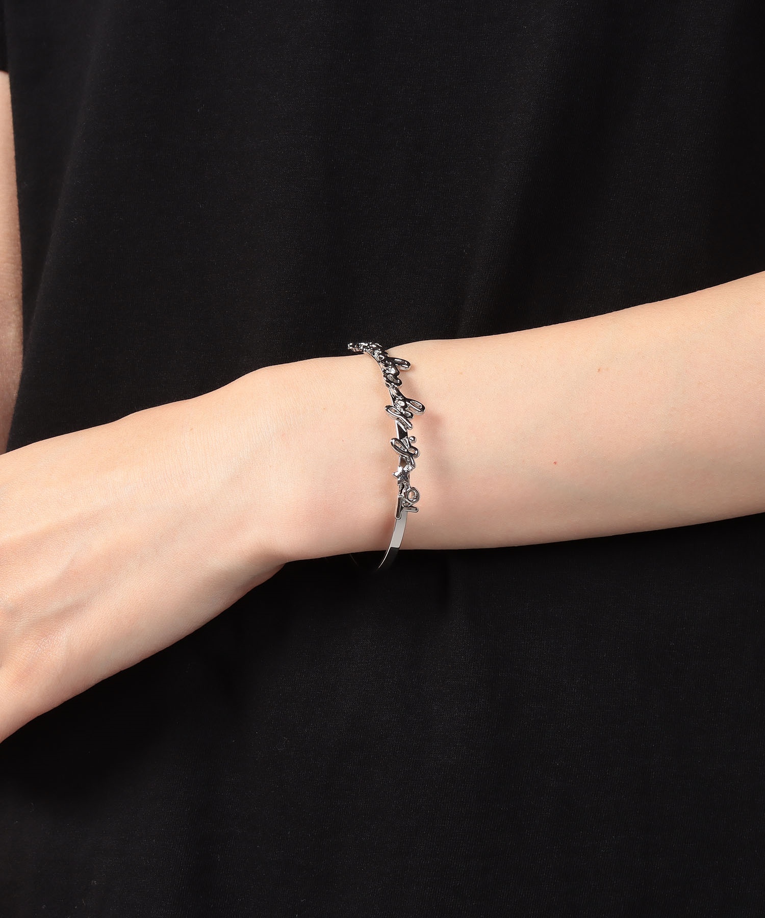 WQ29 BRACELET ロゴブレスレット(504259465) | トゥービー バイ アニエスベー(To b. by agnes b.) - d  fashion