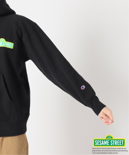 【CHAMPION×セサミストリート】RW パーカーTITLE