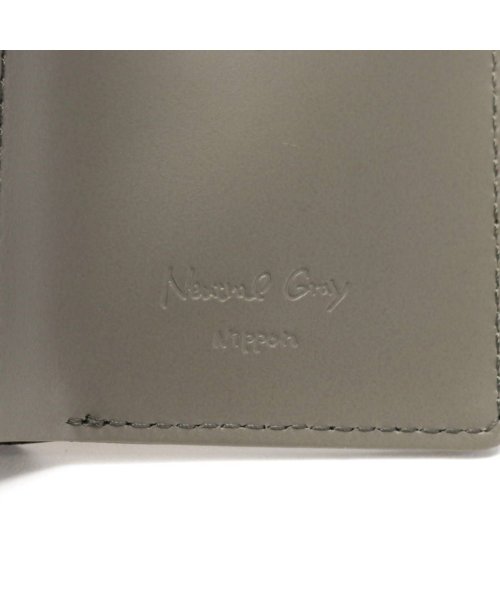ニュートラルグレイ 三つ折り財布 Neutral Gray トリンドル ミニ財布 ミニ 小銭入れ付き コンパクト 牛革 エナメル 光沢 日本製 1211－629
