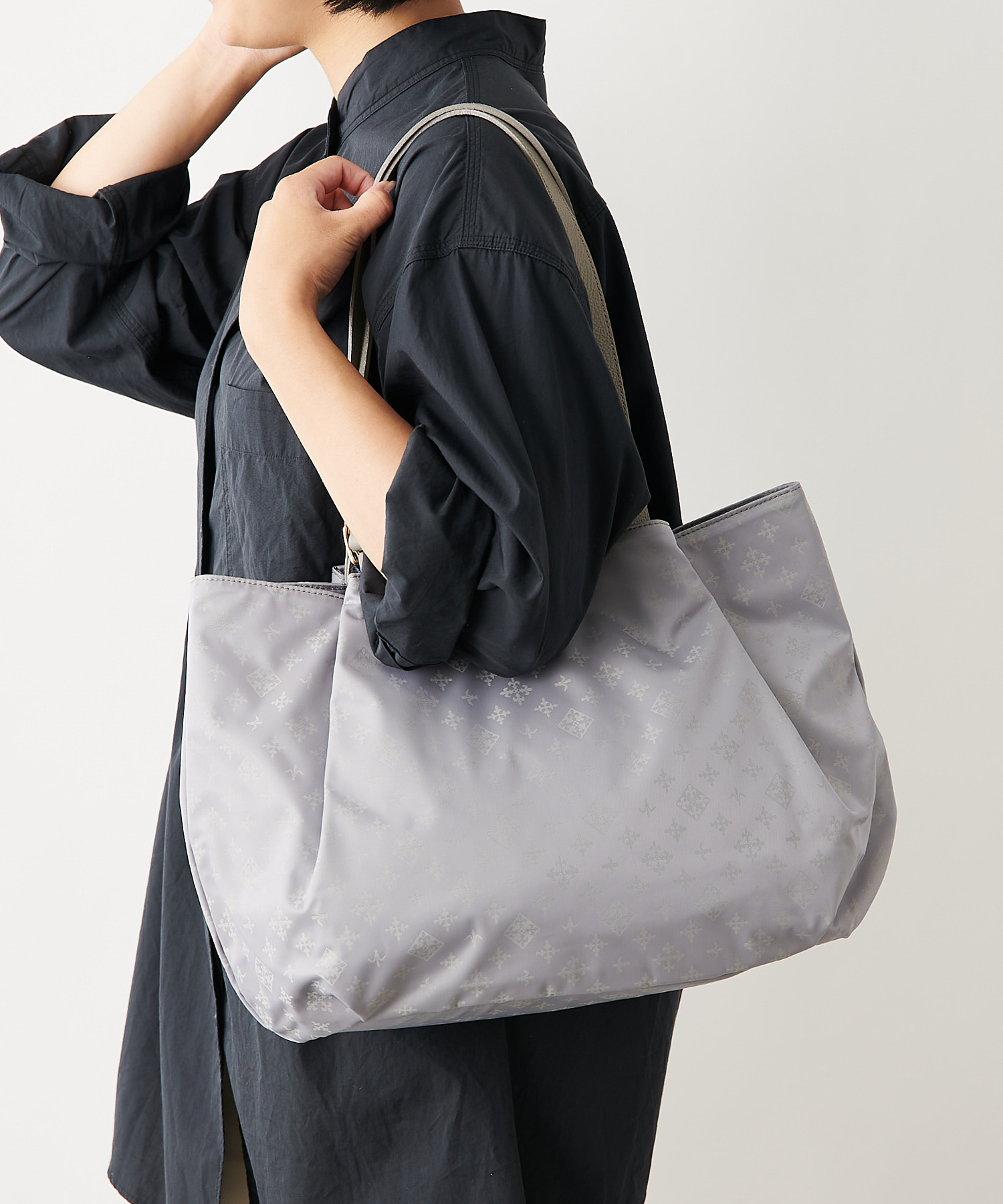 セール 50%OFF】2WAYハンドルトートバッグ(CE-246)(503805329 セール 50%OFF】2WAYハンドルトートバッグ(CE-246)(503805329