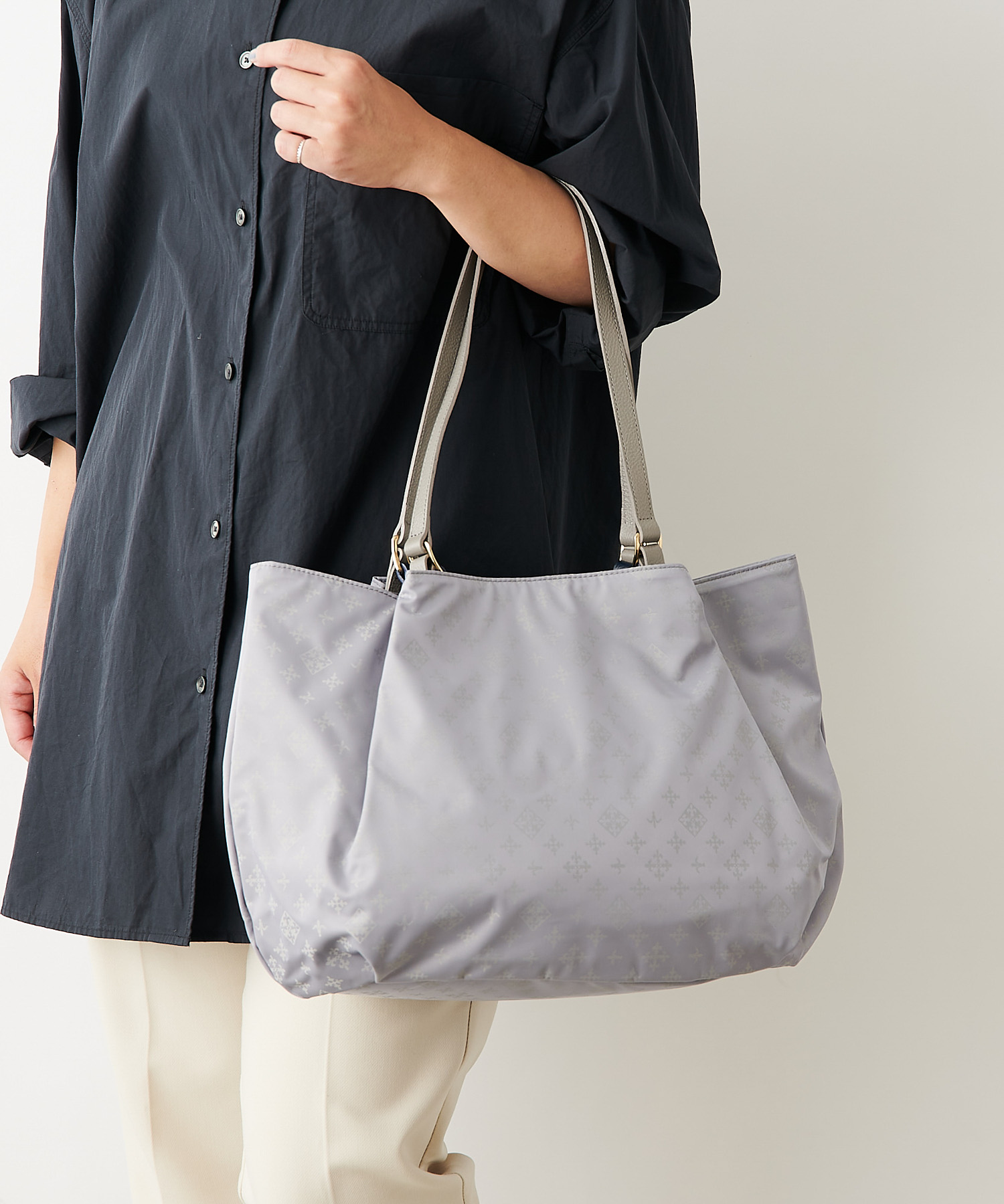 セール 50%OFF】2WAYハンドルトートバッグ(CE－246)(503805329