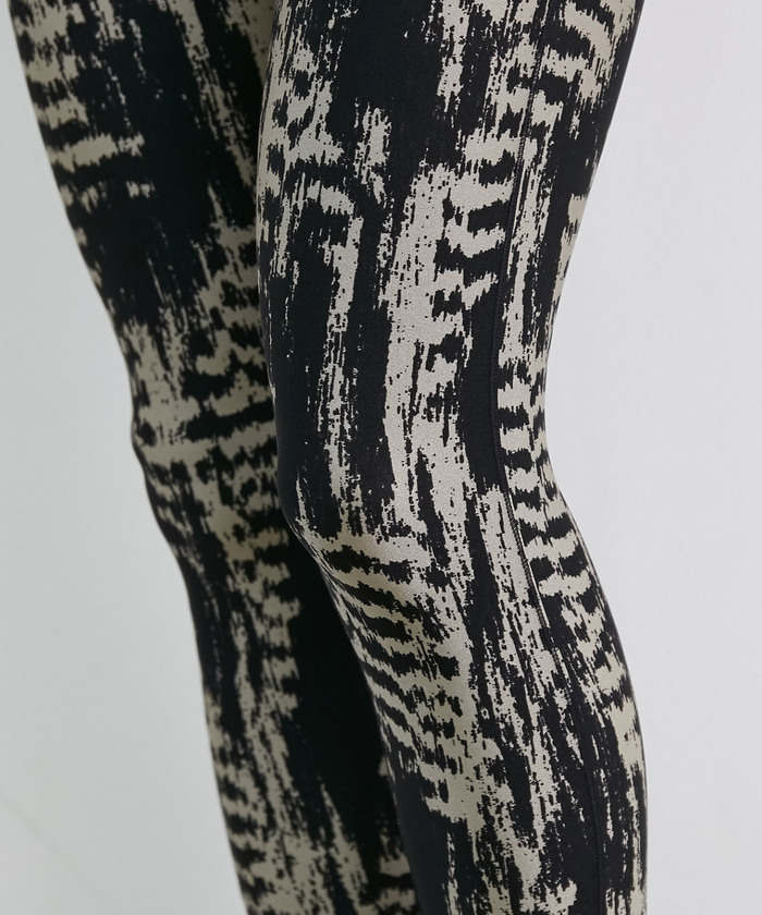 セール 20%OFF】【Casall】吸水速乾 Iconic Printed 総柄 7/8 スポーツ