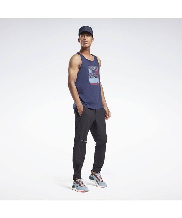 Les Mills グラフィック タンクトップ　　　レズミルズ　タンクトップ Reebok タンクトップ レズミルズ グラフィック タンク トップ