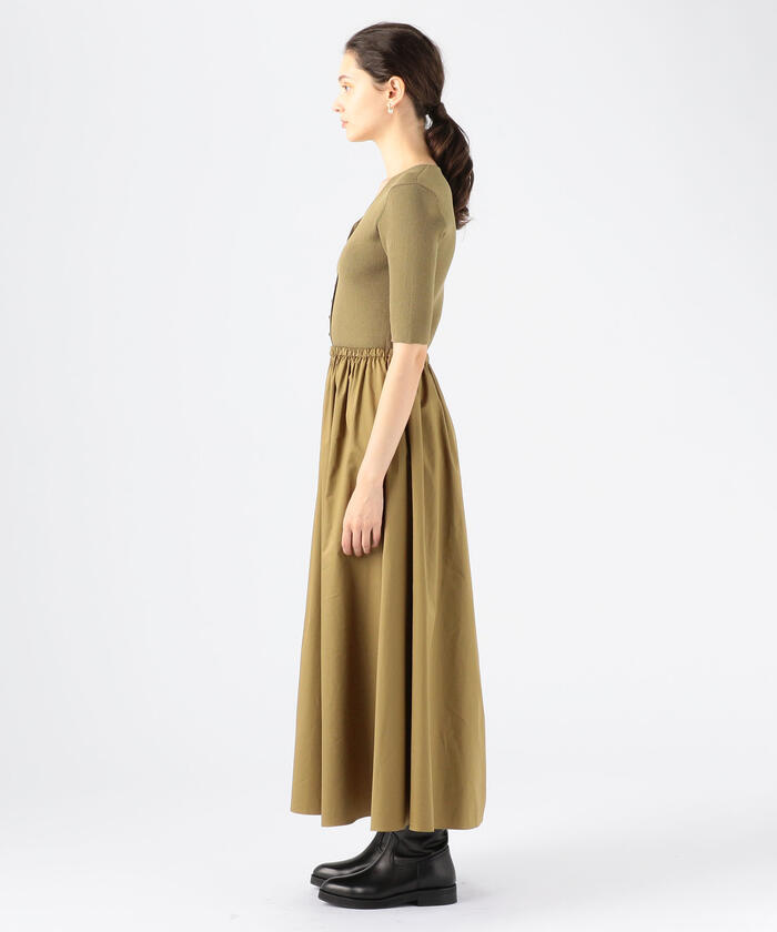 Burberry ブラック ゴルフワンピース Vネック　160cm ストレッチ Burberry ブラック ゴルフワンピース Vネック 160cm ストレッチ