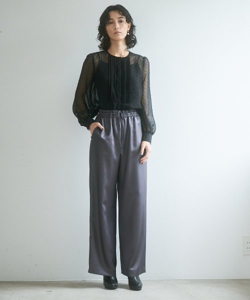 ドットシフォンピンタックレースブラウス