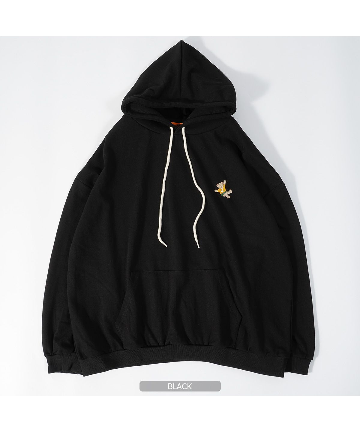 ワンフォークロージング 1111clothing クマ 刺繍 パーカー ワンフォークロージング 1111clothing クマ 刺繍 パーカー