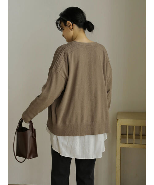 セール 60%OFF】ループブークレVネックニットカーディガン