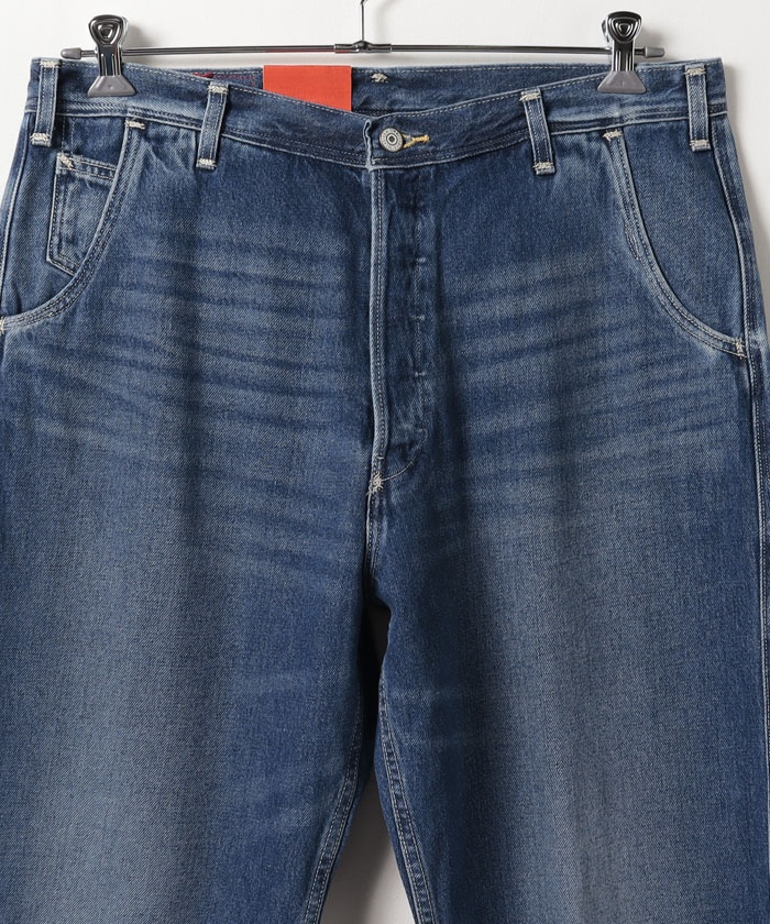 パンツ LR RELAXED TAPER TROUSER LUNAR FADE LR RELAXED TAPER TROUSER LUNAR FADE - メルカリ