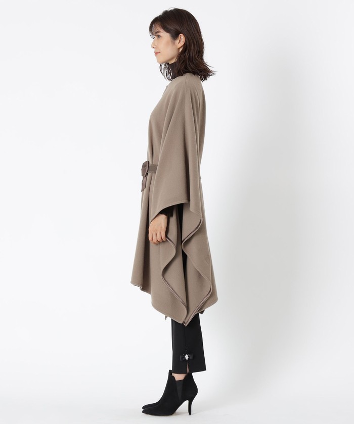 Miu様専用 エルサ ケープコート - inisnu.ac.id