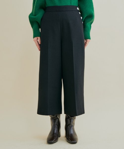 セール チェック 無地 ブーツスタイルがこれ一枚で決まる 釦アクセントクロップドパンツ ビス Vis D Fashion