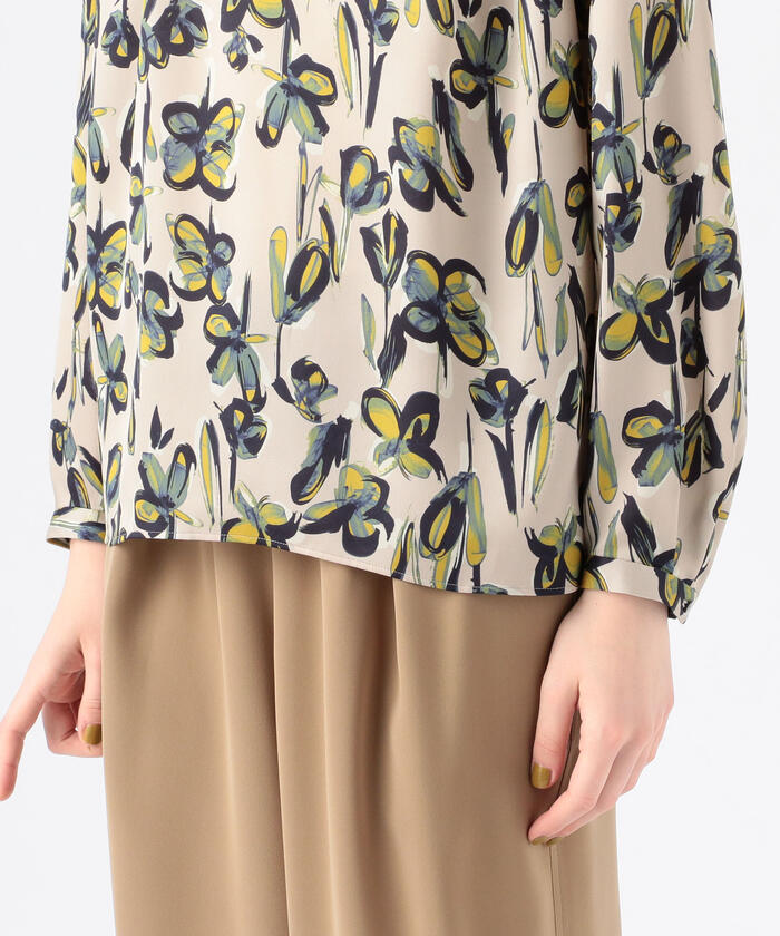 セール 40%OFF】ライラフラワープリント ショルダータック