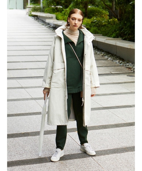 最終価格】未使用emmi×HELLY HANSEN Flam Rain Coat HELLY HANSEN】FLAM RAIN COAT(レインコート)｜アウター｜emmi
