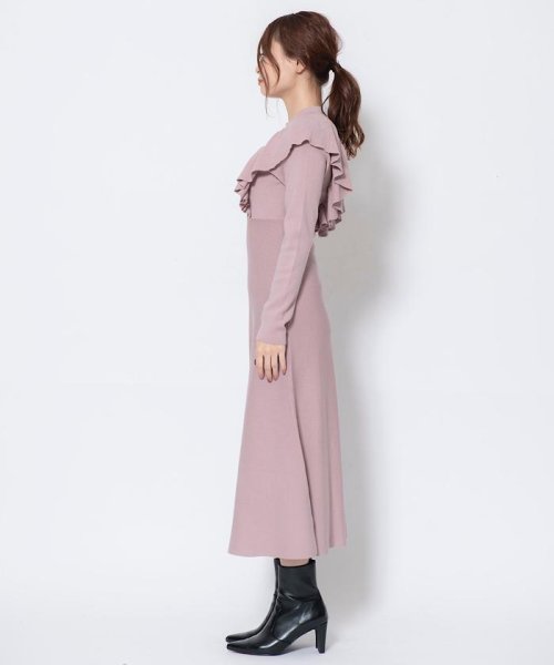 セール 30 Off 肩フリルニットワンピース アンドクチュール And Couture D Fashion