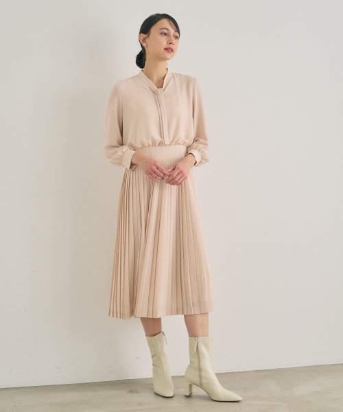 クレープジョーゼットプリーツワンピース